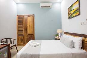 LIS Hotel