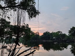 Tamnanpar Resort