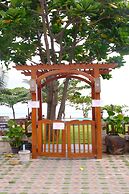 Fah Talay Resort