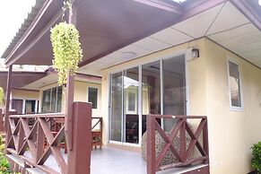 Fah Talay Resort