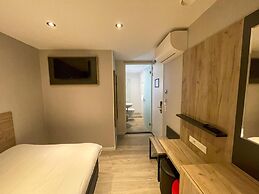 Joy Hotel