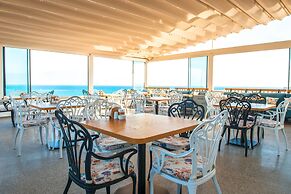 Port Marina Hotel