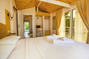 Yalim Hotel