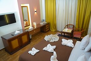 Cleopatra Hotel