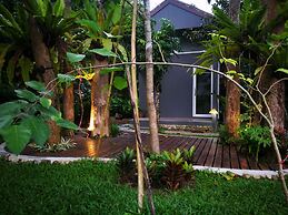 Baan Rom Lom Yen