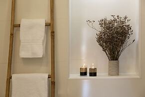 Bairro Studio Apartment - by LU Holidays