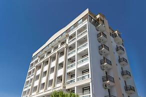 Esat Otel