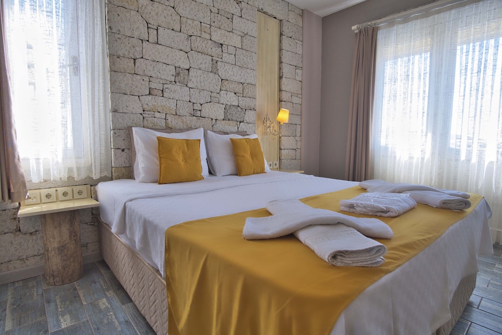 Ionic Hotel