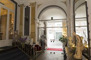 Station Hotel