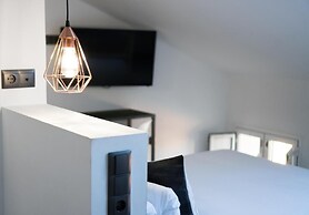 The Lights City Rooms