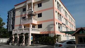 UJ Apartment
