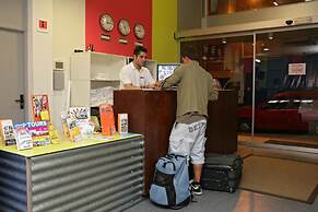 HelloBCN Hostel