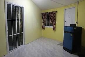 Demy Home