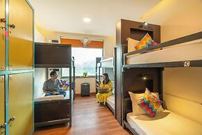 goSTOPS Delhi
