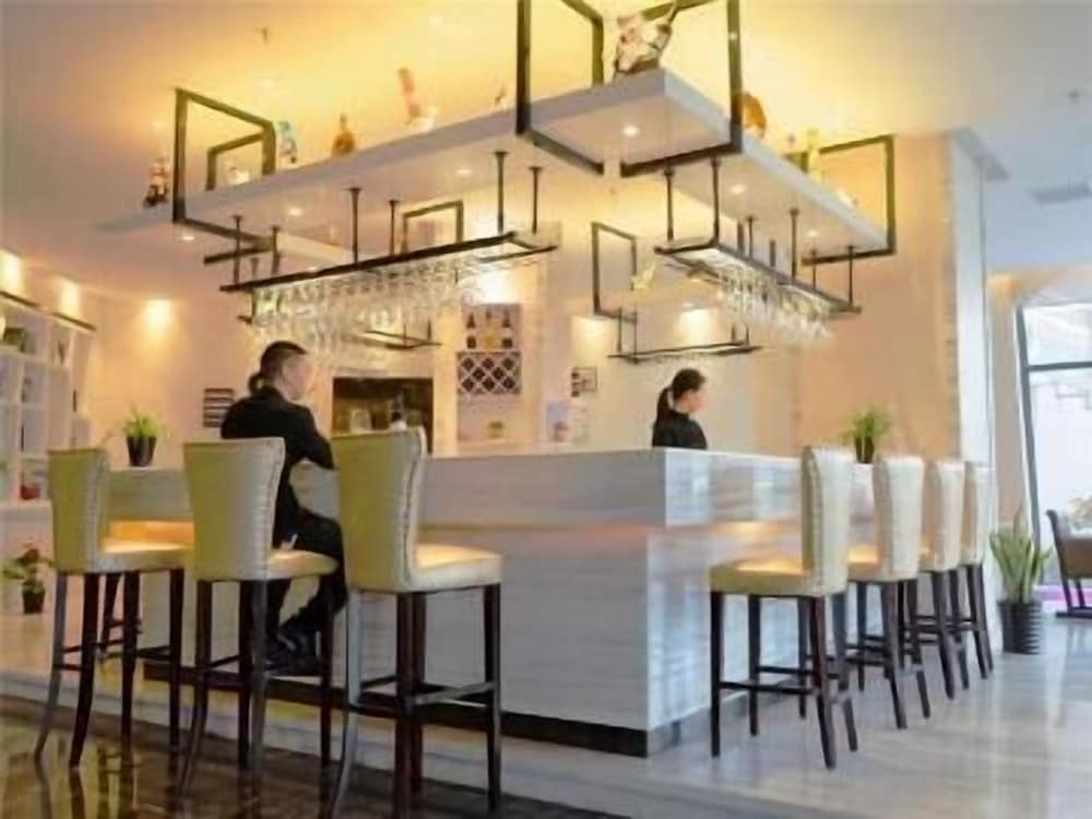 Metropolo Jinshanzui Village Hotel