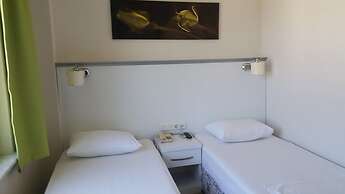 Cicek Otel & Apartments