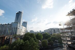 Sovereign Group Hotel