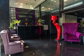 Sovereign Group Hotel