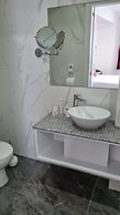 Art & Wine Boutique Hotel