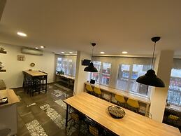 Piano Hotel