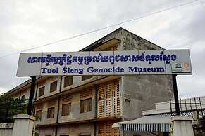 Centrana Hotel