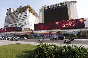 Centrana Hotel