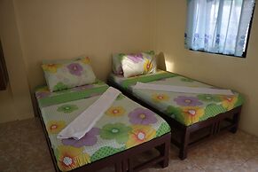 Golden Sam Resort