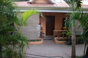 Golden Sam Resort