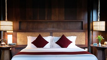 Mane Village Suites