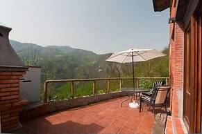 Apartamentos Rurales L'Arboleu