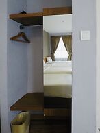 Hotel Ariana Iskandar