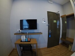 Hotel Ariana Iskandar