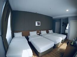 Hotel Ariana Iskandar