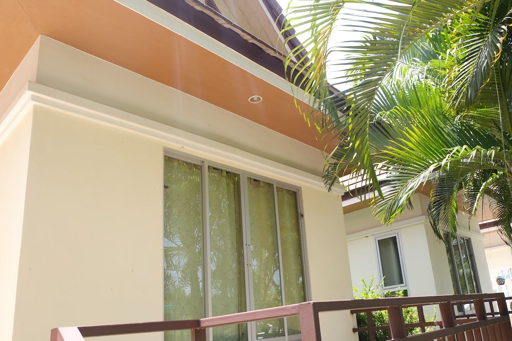Aana Residence Resort