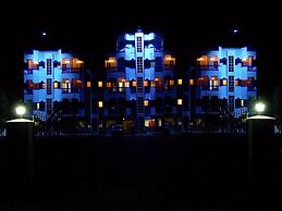 Hotel Deepak