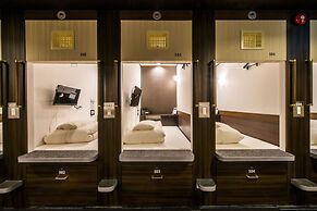 Sejour Inn Capsule