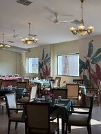 Camel Valley Resort & Spa
