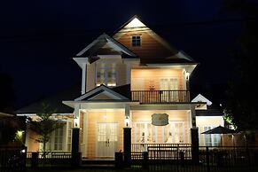 Sweet Peach House