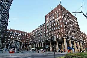 WOW City Hostel