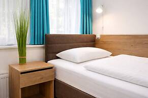 WOW City Hostel