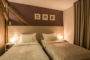 Hotel Sundial