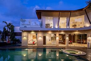 Luxury Villa Belle