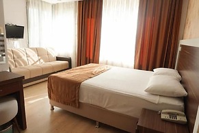 River Boutique Hotel