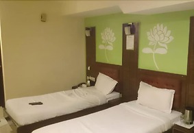 Angel Park Hotel