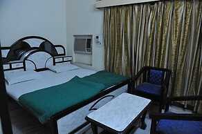 Hotel Shanti Palace