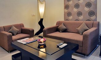 Hotel Shanti Palace