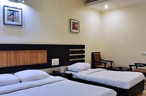 Hotel Shanti Palace