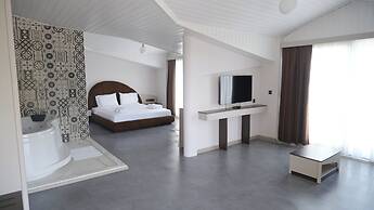 Limnades Hotel