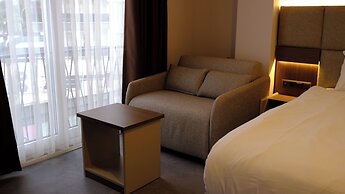 Limnades Hotel