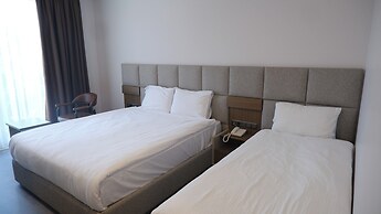 Limnades Hotel